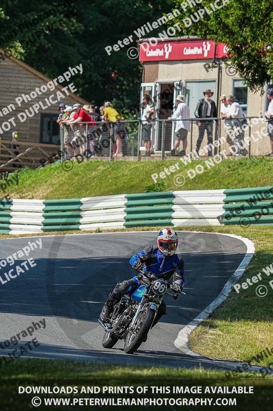 cadwell park;cadwell park photographs;cadwell trackday photographs;enduro digital images;event digital images;eventdigitalimages;peter wileman photography;racing digital images;trackday digital images;trackday photos